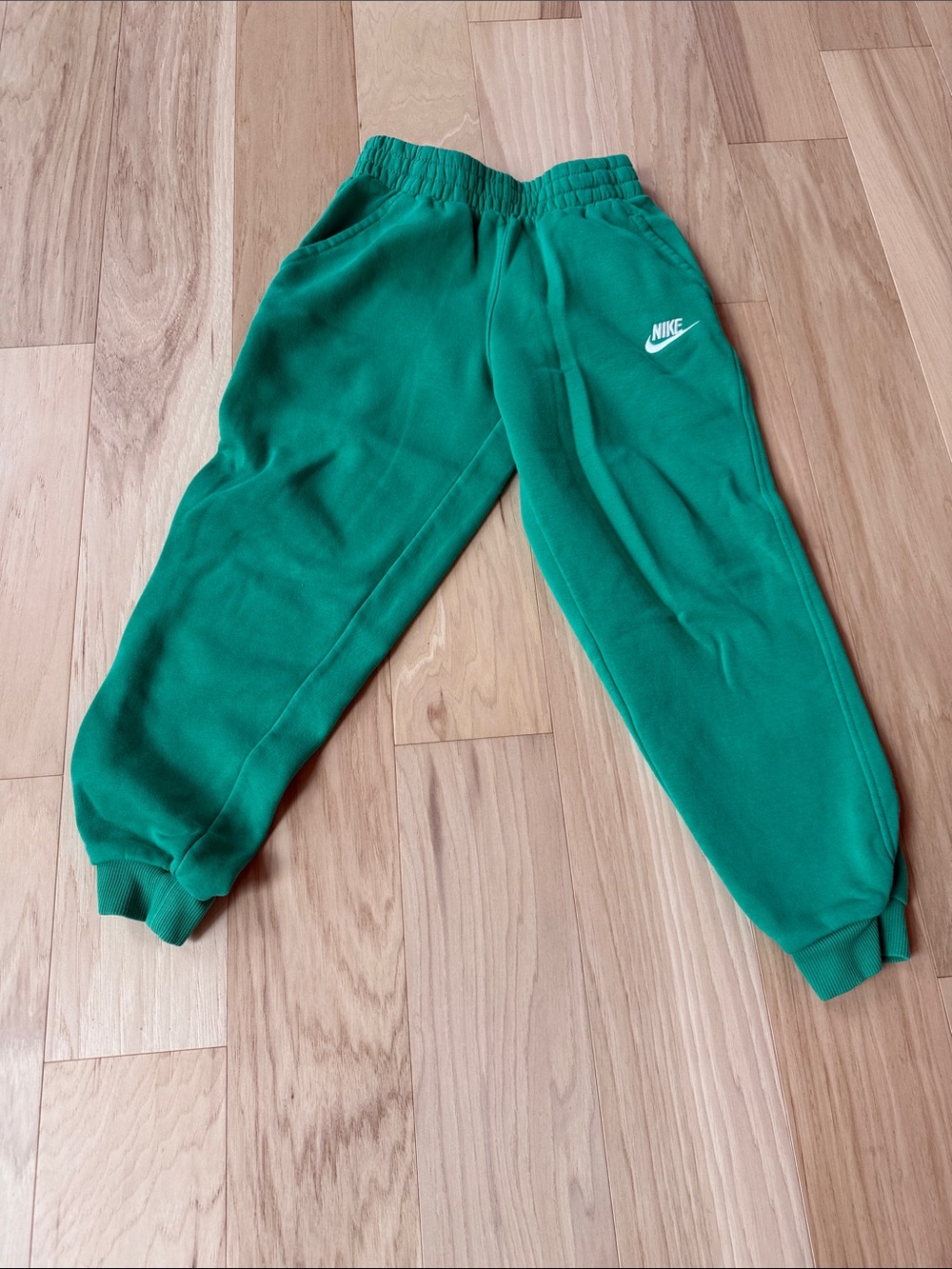 Nike big kid youth Green Kids Fleece Joggers with White Logo